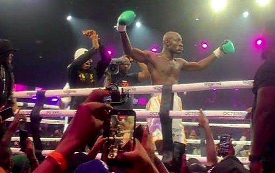 Carter Efe Outclasses Portable in Celebrity Boxing Clash